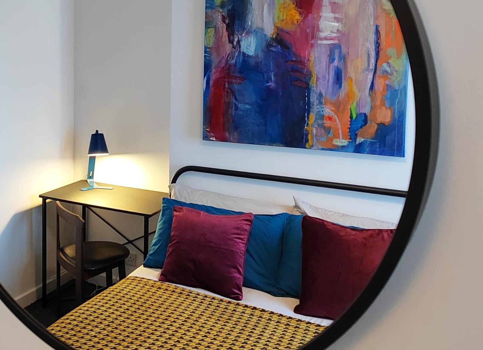 Granville 5Br Townhouse - Ideal For Groups, Families Or Contractors By Suitely 첼튼엄 외부 사진
